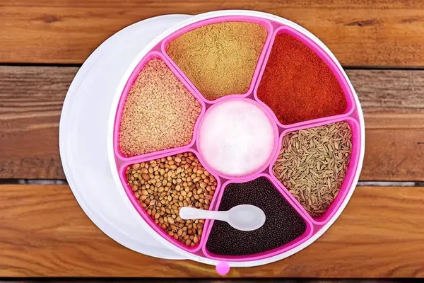Pink_7-Section_Round_Masala_Box_With_Lid_&_Spoon_Pink