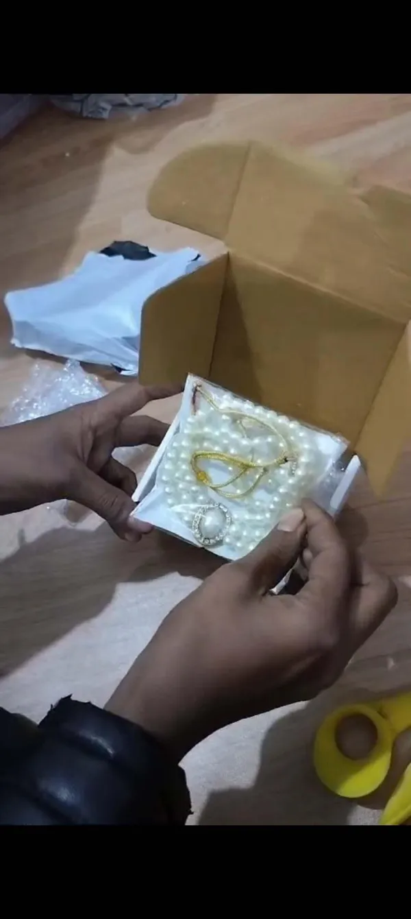 White_Artificial_Pearl_Necklace
