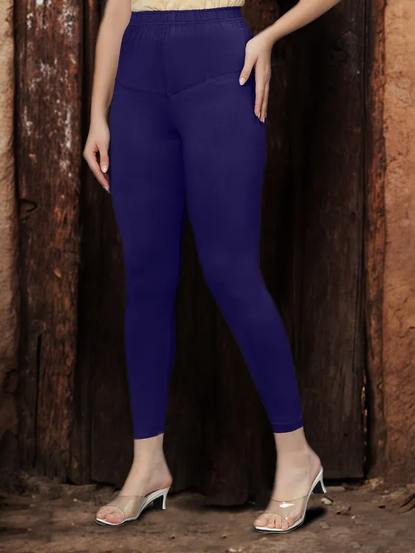 Navy_Blue_V-Cut_Ankle_Length_Stylish_High-Waist_Leggings_For_Women