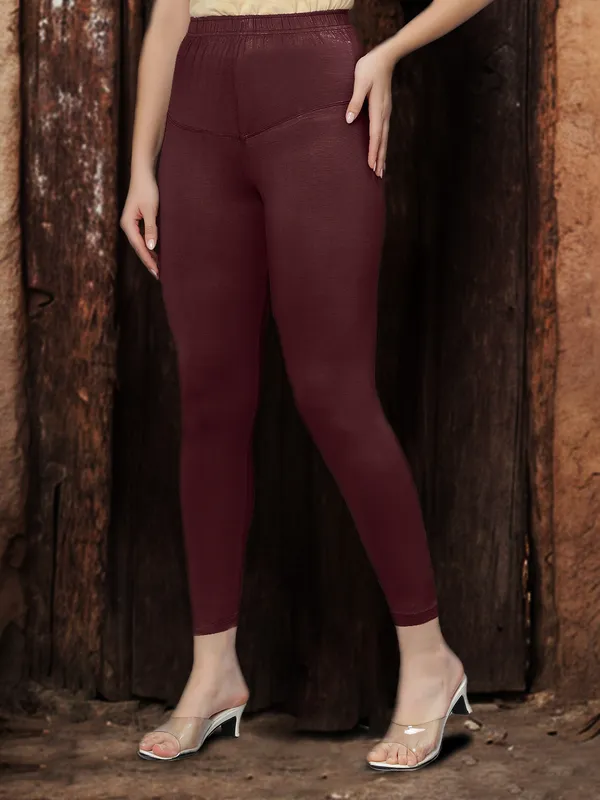 Maroon_V-Cut_Ankle_Length_Stylish_High-Waist_Leggings_For_Women