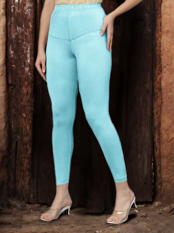 Baby_Blue_V-Cut_Ankle_Length_Stylish_High-Waist_Leggings_For_Women
