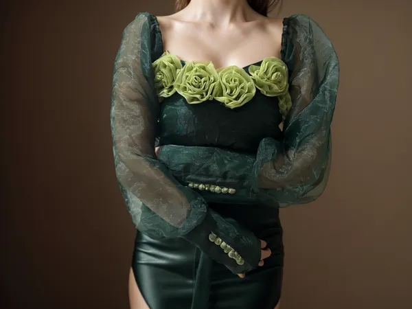 Dark_And_Light_Little_Flower_Crop_Top_For_Women