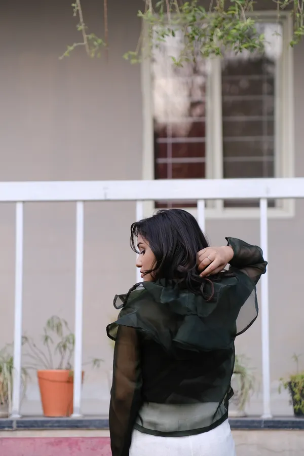 Dark_Green_Crop_Buttonup_Shirt_With_Inner_For_Women