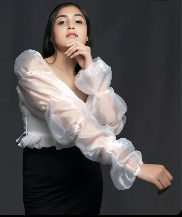 White_3_Step_Ballon_Sleeves_Crop_Top_For_Women