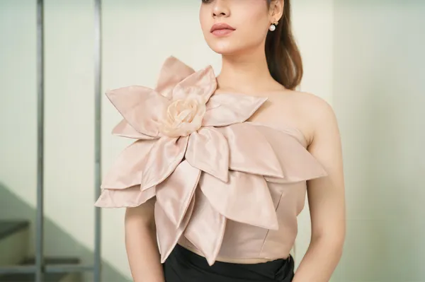 Rose_Gold_Petal_Crop_Top_For_Women