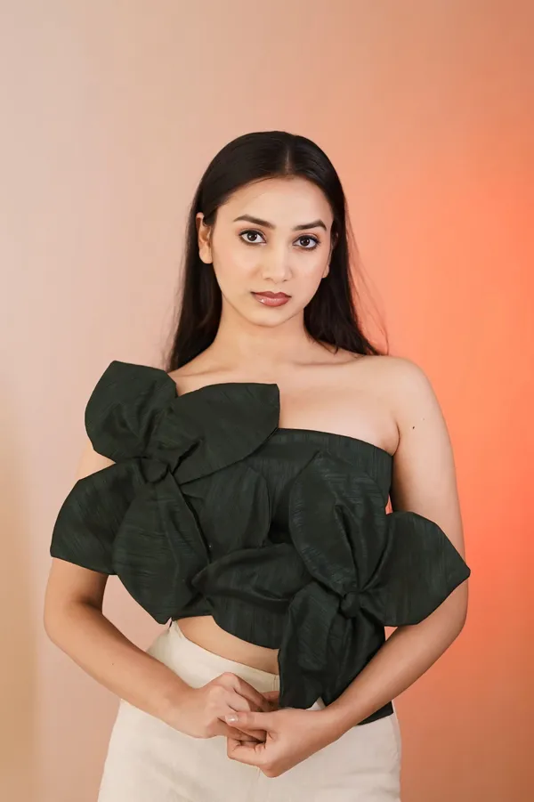 トップス Asymmetry Ruffle One-shoulder Tops One Shoulder Ruffle Top – Styched Fashion