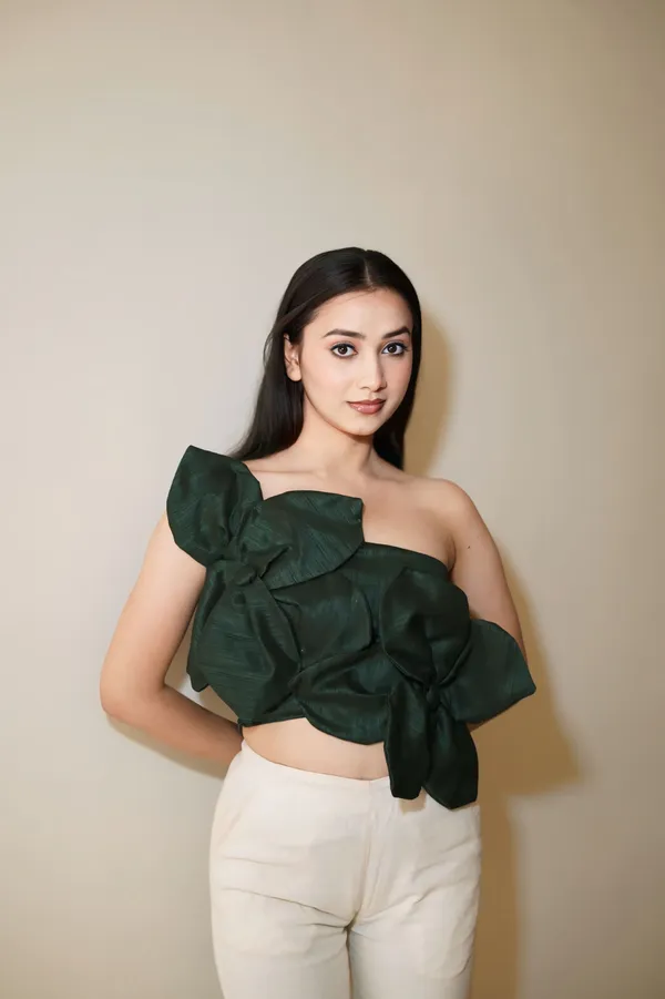 Dark_Green_Embossed_Flower_Tube_Top_For_Women