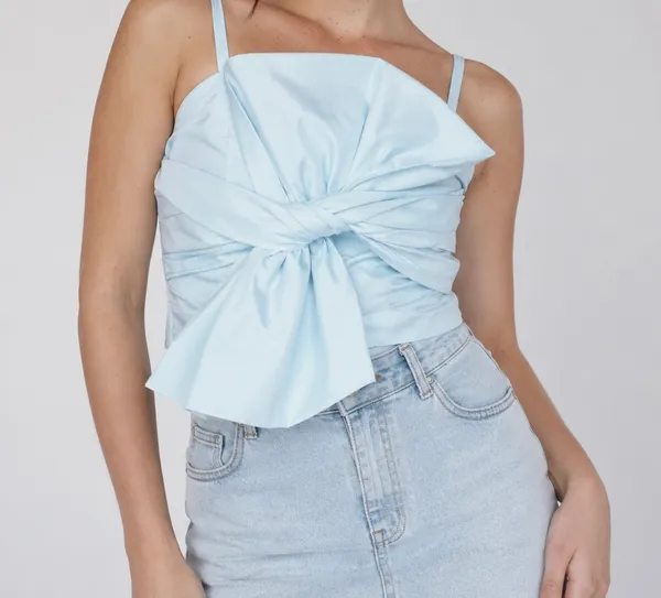 Ice_Blue_Twisted_top_