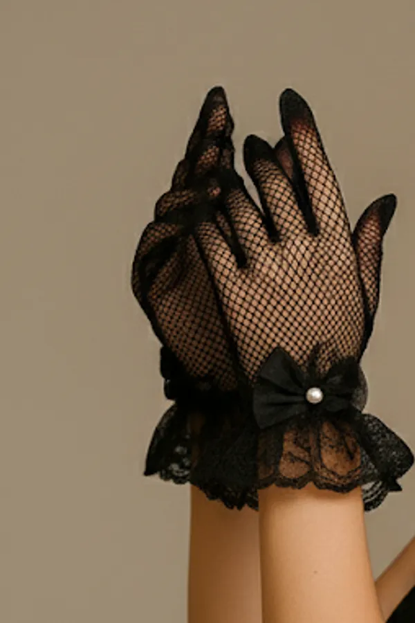 Pearl_one_shoulder_top_with_gloves