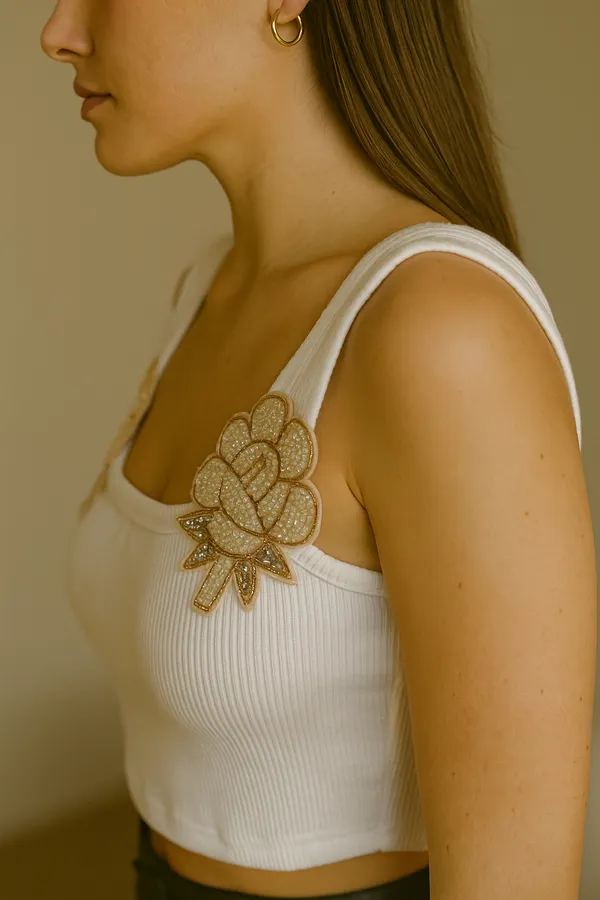 Flower_embellished_on_shoulder_tank_top