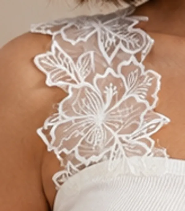 ribbed_white_flower_bloomed_tank_top