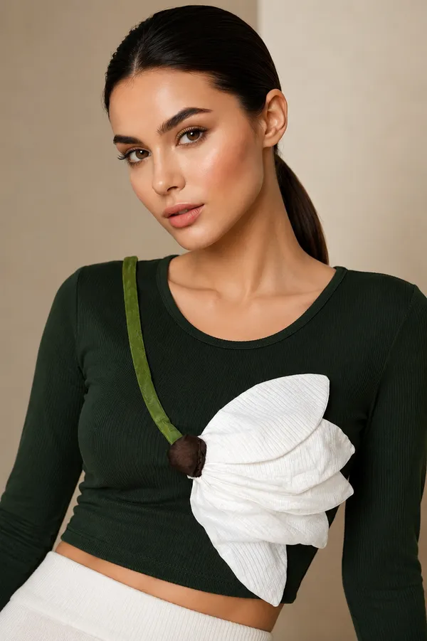 Lily_Bloom_ribbed_olive_green_crop_top