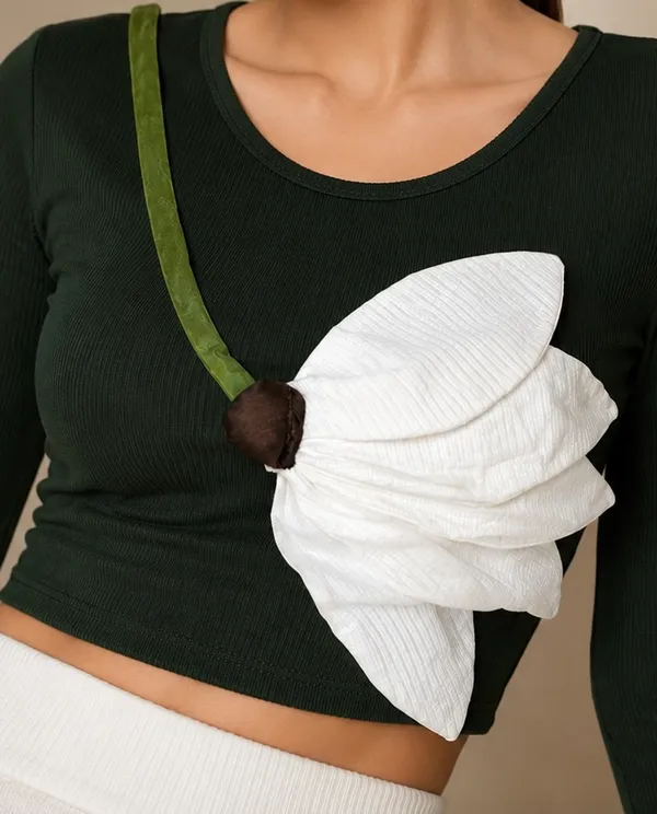 Lily_Bloom_ribbed_olive_green_crop_top