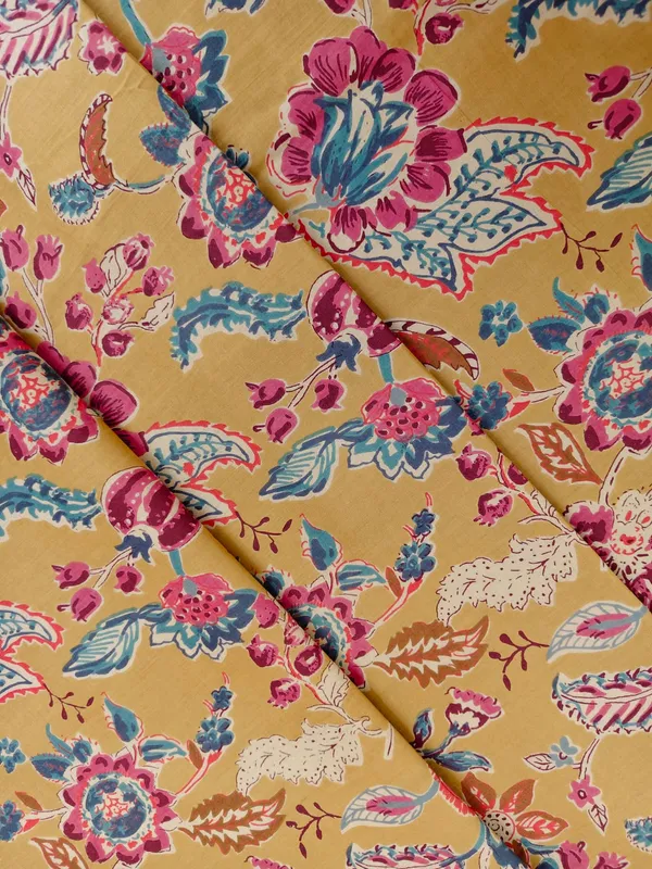 Mustard_and_Red_Floral_Sanganeri_Hand_Printed_Fabric_Combo