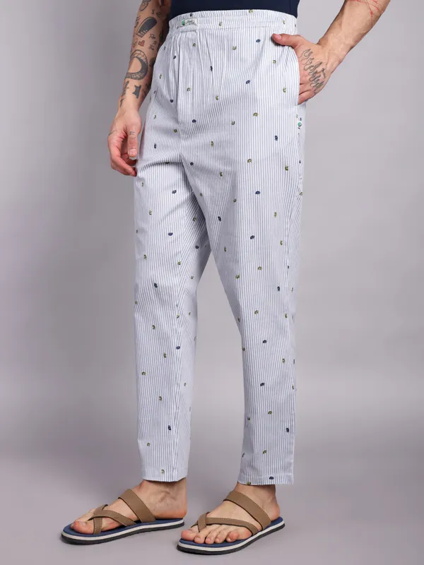 Minjar_Men's_Pure_Cotton_Lycra_Striped_Pajama_Pants_with_Printed_Pattern,_White_and_Grey,_Elastic_Waist