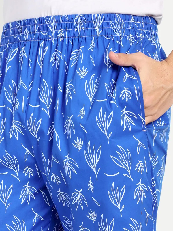 Blue_Leaf_Print_Pure_Cotton_Modern_Relaxed_Pajama_For_Men