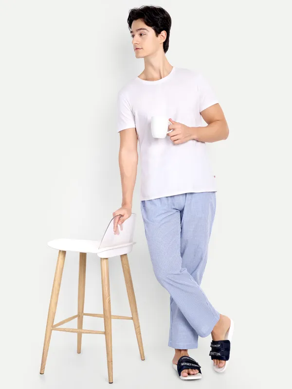 White_&_Blue_Ghimgham_Check_Mini_Pure_Cotton_Modern_Relaxed_Pajama_For_Men