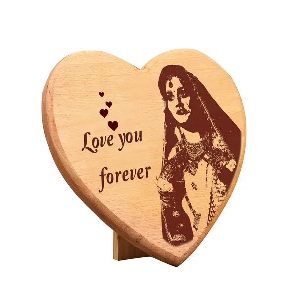 Brown_customizable_Wooden_Heart_Photo_Frame_With_Engraving