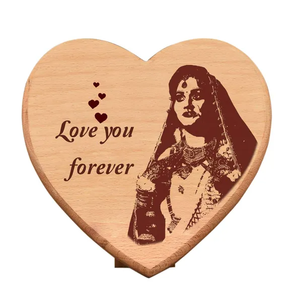 Brown_customizable_Wooden_Heart_Photo_Frame_With_Engraving