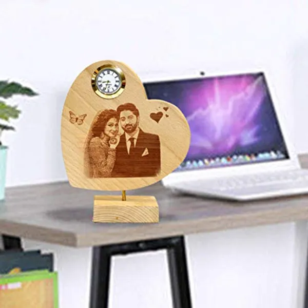 Brown_customizable_Wooden_Showpiece_Engraved_Photo_With_Clock_(6_X_6_In)