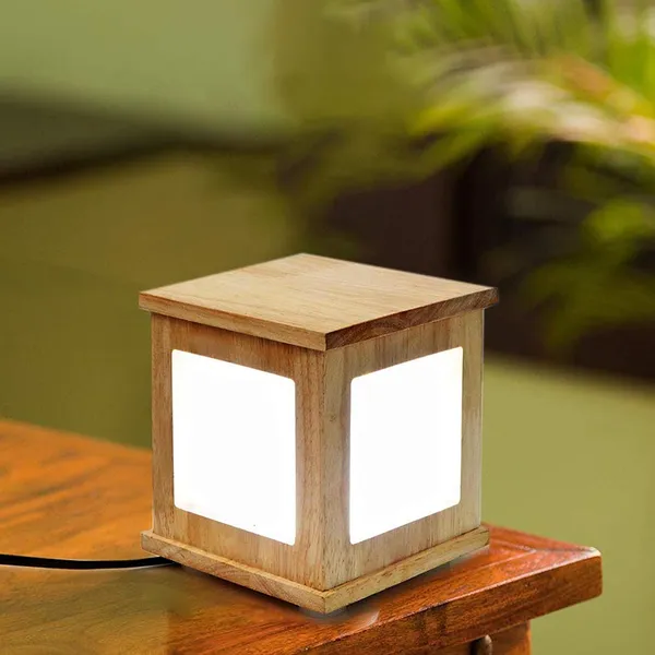 Non-Customizable_Brown_Wooden_Led_Lamp_(4_X_4_X_4_In)
