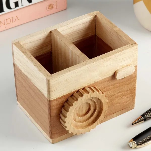 Brown_Non-Customizable_Wooden_Camera_Shape_Pen_Stand_For_Your_Office