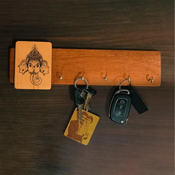 Brown_Non-Customizable_Ganesha_Engraved_Key_Holder_(Wall_Mounted)