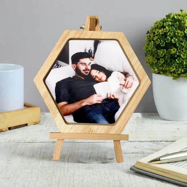 Brown_Customizable_Wooden_Hexagonal_Frame
