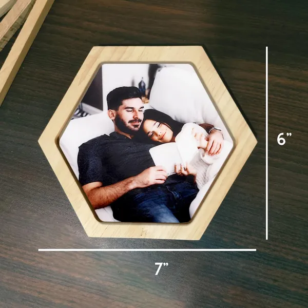 Brown_Customizable_Wooden_Hexagonal_Frame