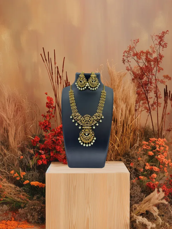 Regal_Antique_Finish_Bridal_Temple_AD_Necklace_Set_with_Pearl_Accents