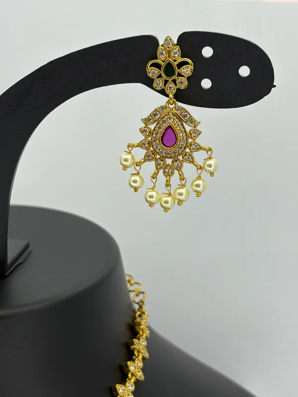 Tejaswini_Floral_Charm_Set