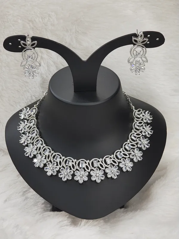 Silver_Tone_American_Diamond_Stone_Necklace_with_Earring_Set_For_Women
