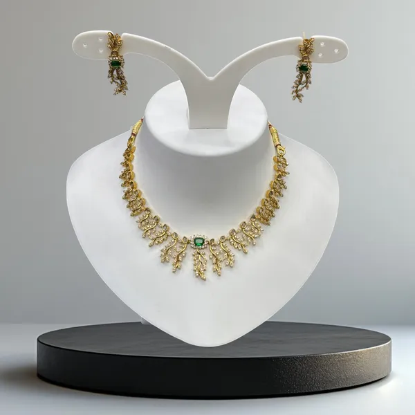 Matt_Gold_Emerald_Vine_Drop_Necklace_Set_For_Women