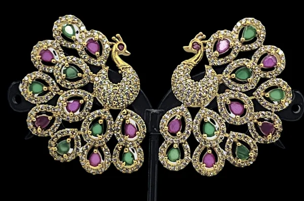 Elegant_Dual-Tone_Peacock_Earrings
