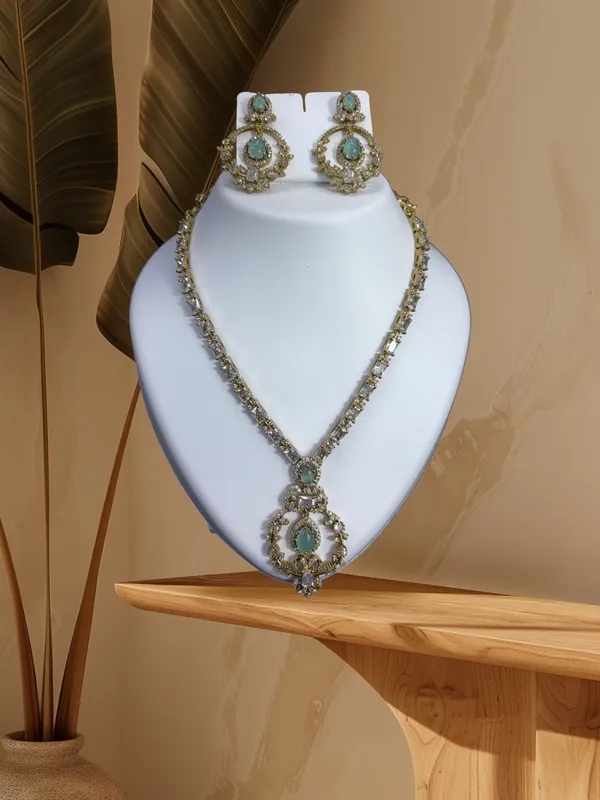 Mint_Empress_Gold-Tone_Necklace_with_Earring_Set_For_Women