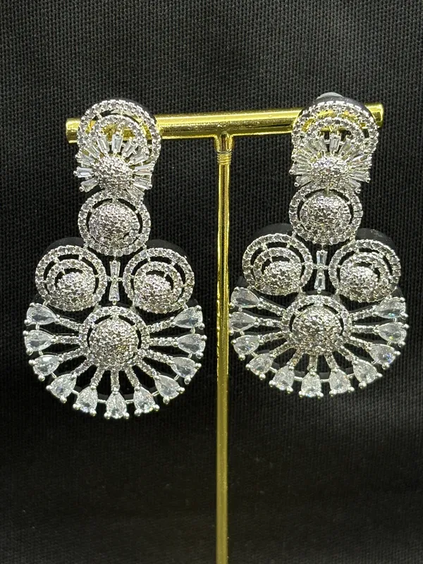 Silver_Tone_American_Diamond_Stone_Earring_Set_For_Women