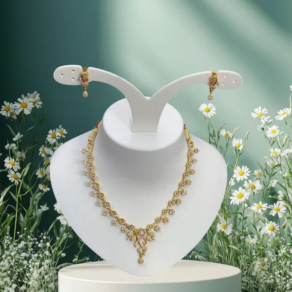 Matt_Gold_Elegant_Crystal_Vine_Necklace_Set_For_Women