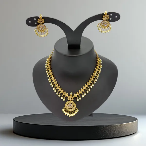 Bridal_Gold-Plated_Necklace_Set_with_Pearl_Drops_&_Designer_Pendant