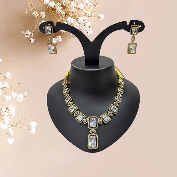 Clear_American_Diamond_Stone_Necklace_with_Earring_Set_For_Women