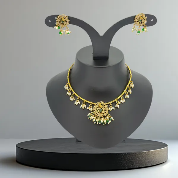 Traditional_Gold-Plated_Green_&_Pearl_Choker_Necklace_Set_with_Earrings