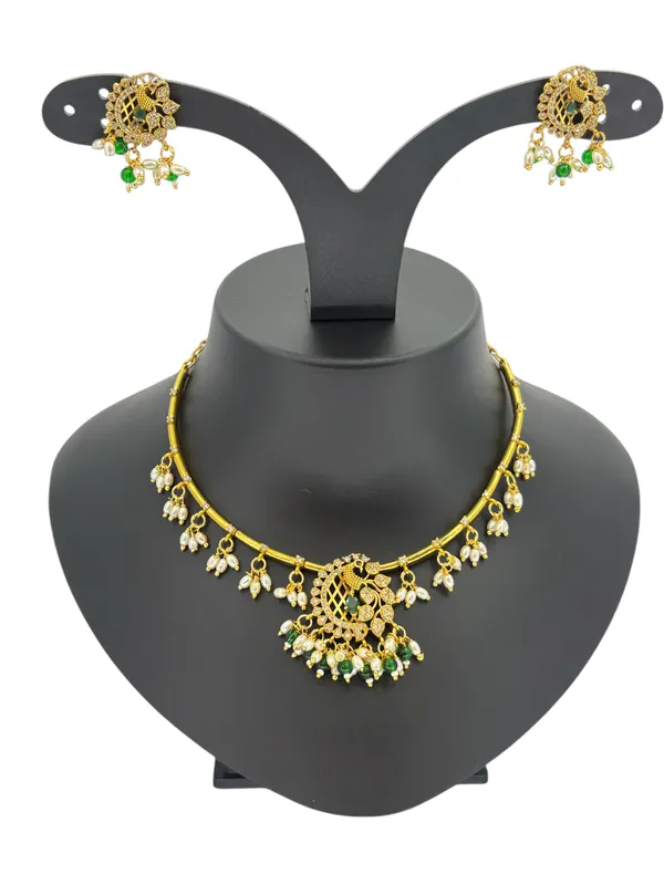 Traditional_Gold-Plated_Green_&_Pearl_Choker_Necklace_Set_with_Earrings