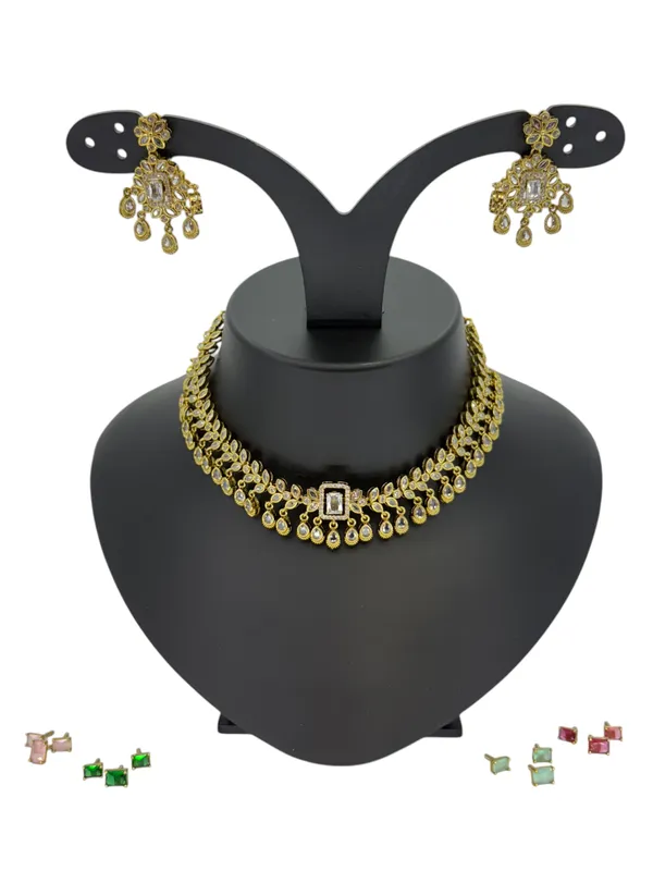Royale_Interchangeable_Stone_Choker_Set