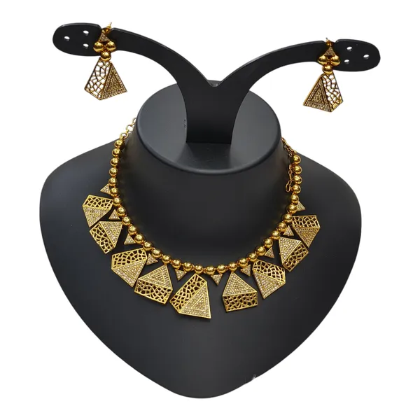Matt_Gold_American_Diamond_Stone_Necklace_with_Earring_Set_For_Women