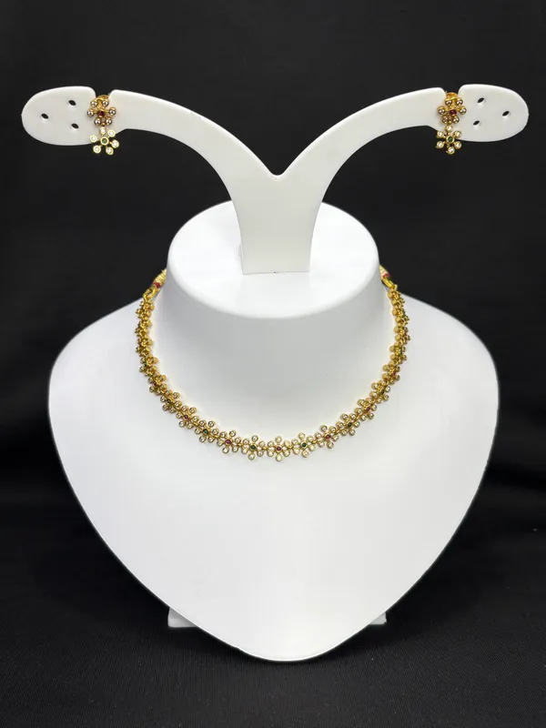 Matt_Gold_Delicate_Floral_Loop_Necklace_Set_For_Women