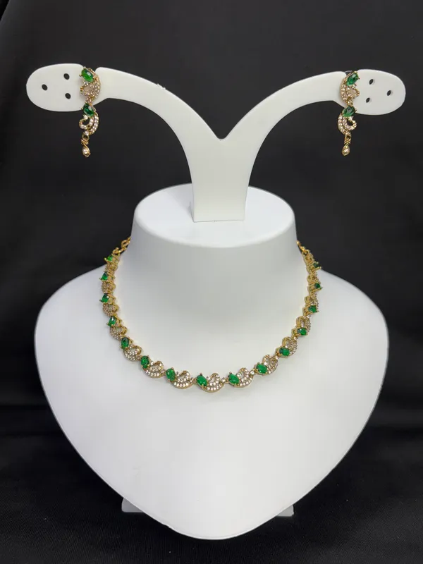Emerald_Wave_CZ_Necklace_Set_For_Women