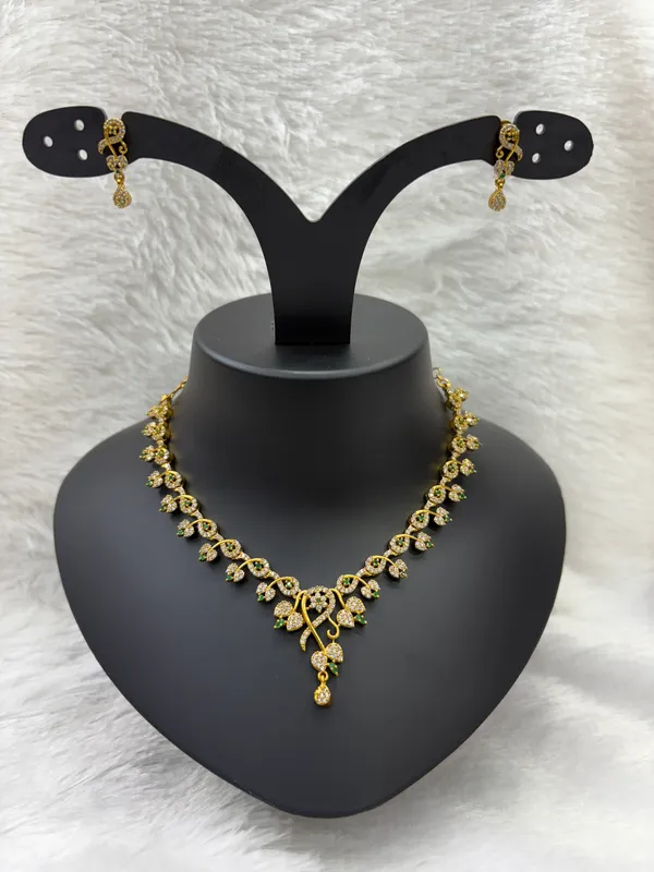Matt_Gold_American_Diamond_Stone_Necklace_with_Earring_Set_For_Women