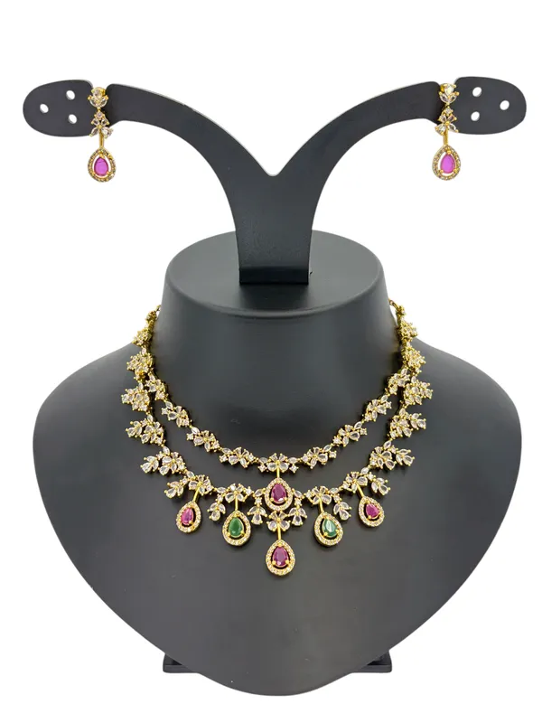 Emerald_Bloom_Leaf_Necklace_Set