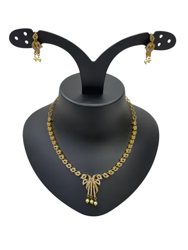 Matt_Gold_American_Diamond_Stone_Necklace_with_Earring_Set_For_Women