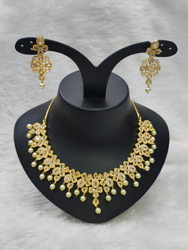 Clear_White_American_Diamond_Stone_Necklace_with_Earring_Set_For_Women
