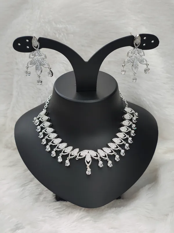 Silver_Tone_American_Diamond_Stone_Necklace_with_Earring_Set_For_Women